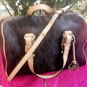 Michael Kors Crossbody Handbag